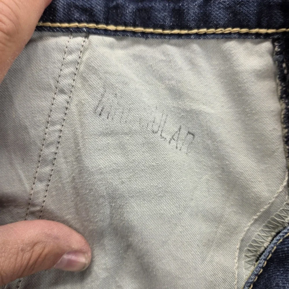 Levis 13134 important